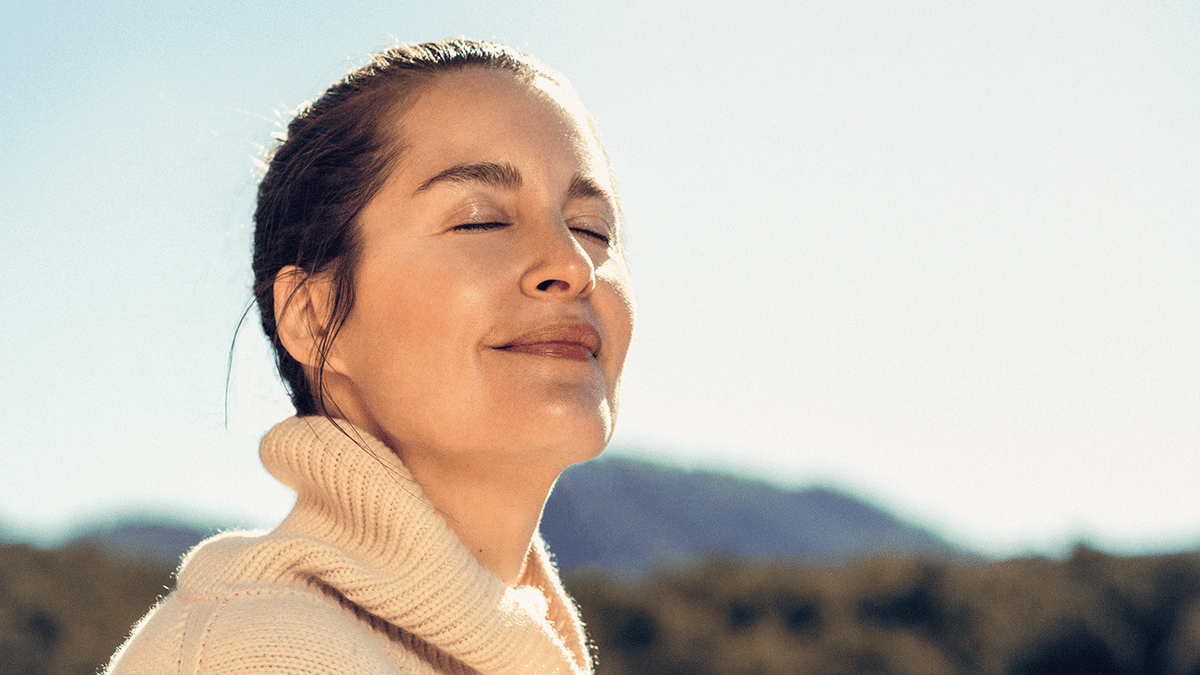 5 Tips to Help Your Skin Transition From Summer to Fall